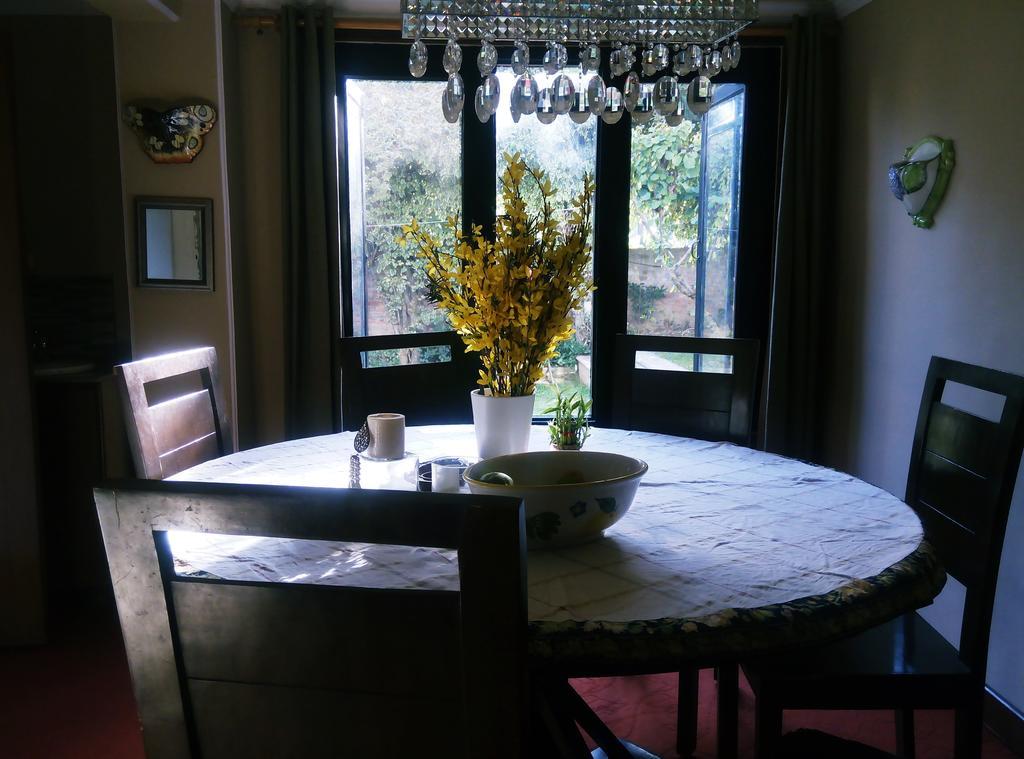 Jeelani Guest House Srinagar (Jammu and Kashmir) Ngoại thất bức ảnh