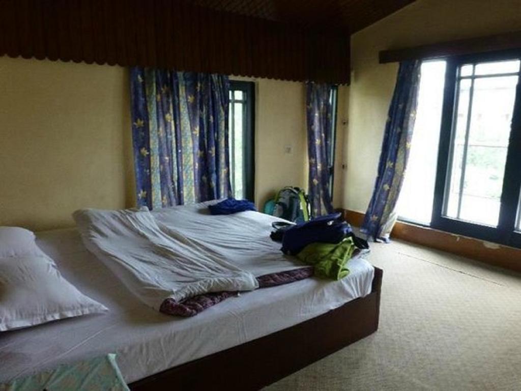 Jeelani Guest House Srinagar (Jammu and Kashmir) Phòng bức ảnh